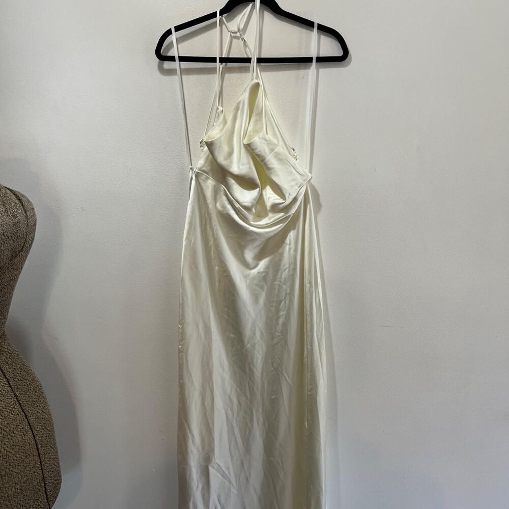Selfie-leslie Women's Cream and White Going-out-dresses